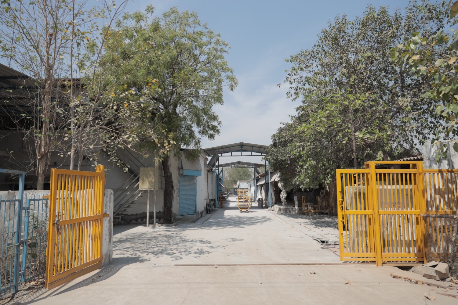 Hi-Tech Ceramics factory